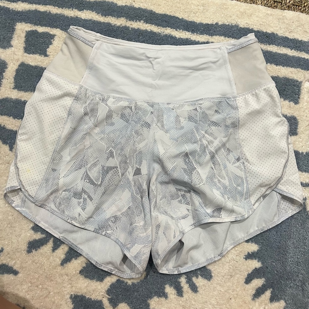 Lululemon Real Quick Short *Perforated 3.5" Jasmine White Multi